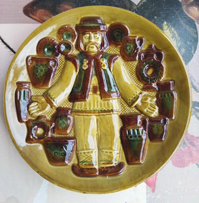 Настенная тарелка лксф и Юбилейная ваза лксф