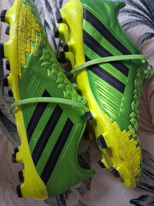 Korki adidas rozmiar 41