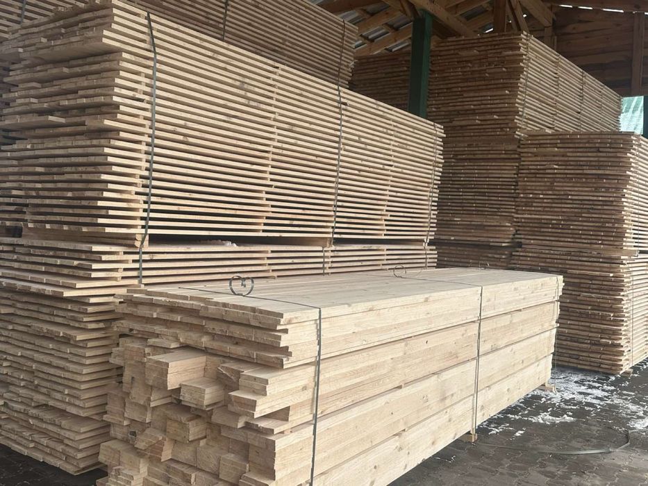 Опалубка шалівка обрізна дошка рейка лати брус балка