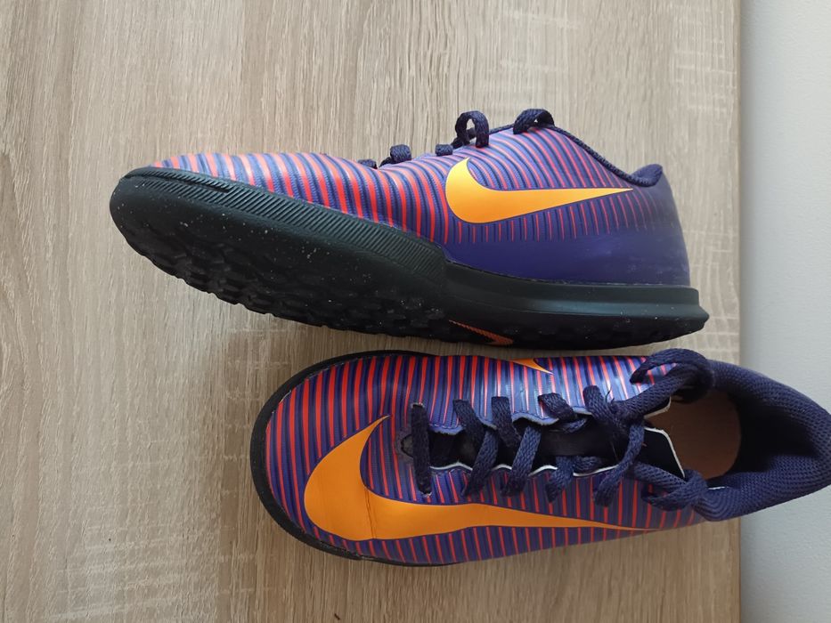 Buty sportowe chłopięce Mercurial roz 35,5