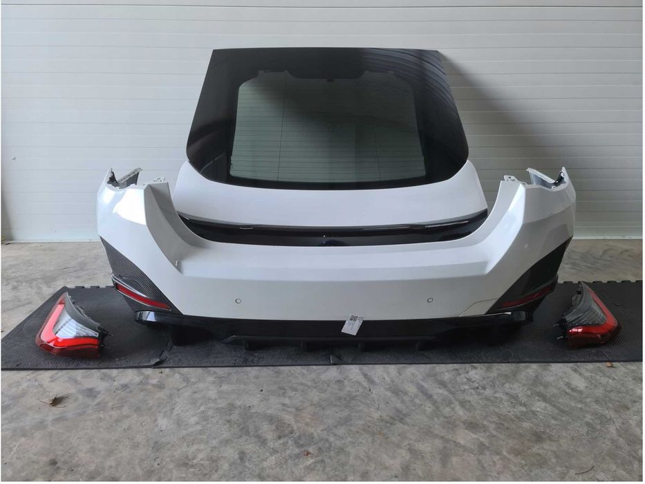 BMW I4 G26 крышка багадника ляда разборка