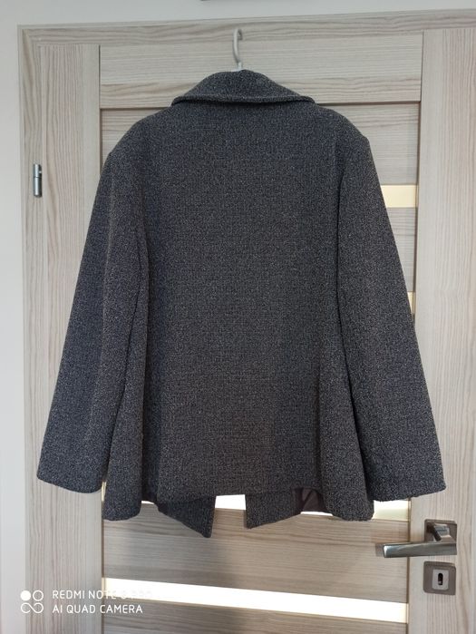 Elegancki płaszcz/kurtka damska