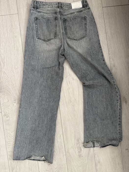 Szare spodnie stradivarius