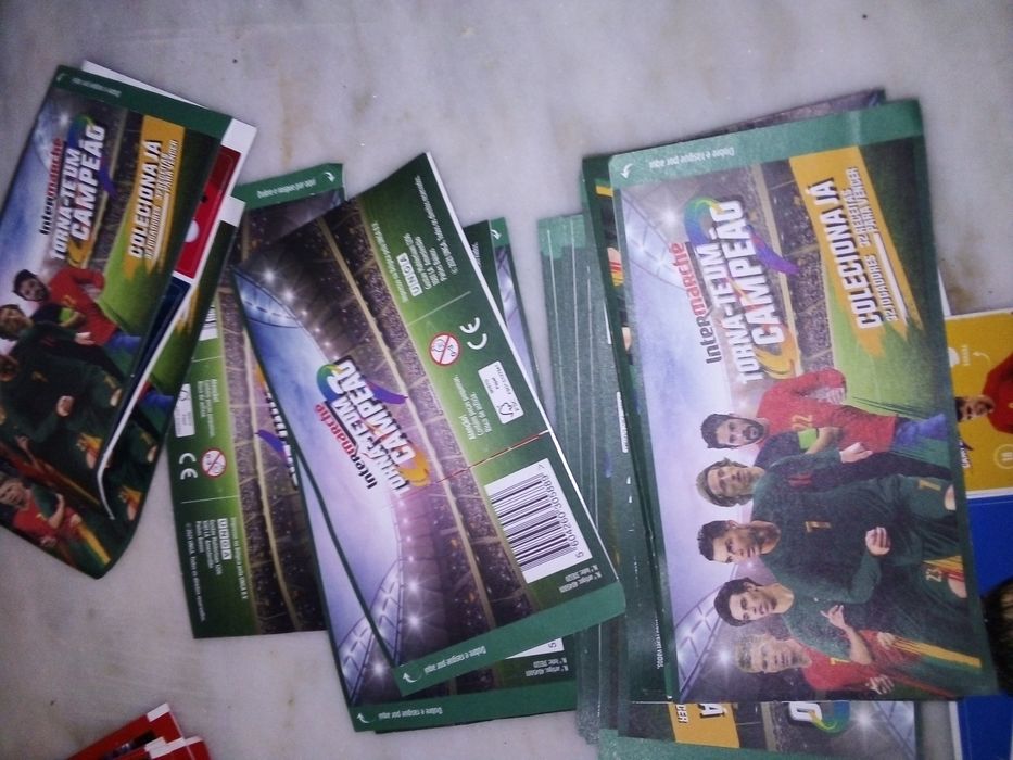 Conjunto de 150 Cromos Fome de Vencer/7 Saquetas Novas/27 Intermarché