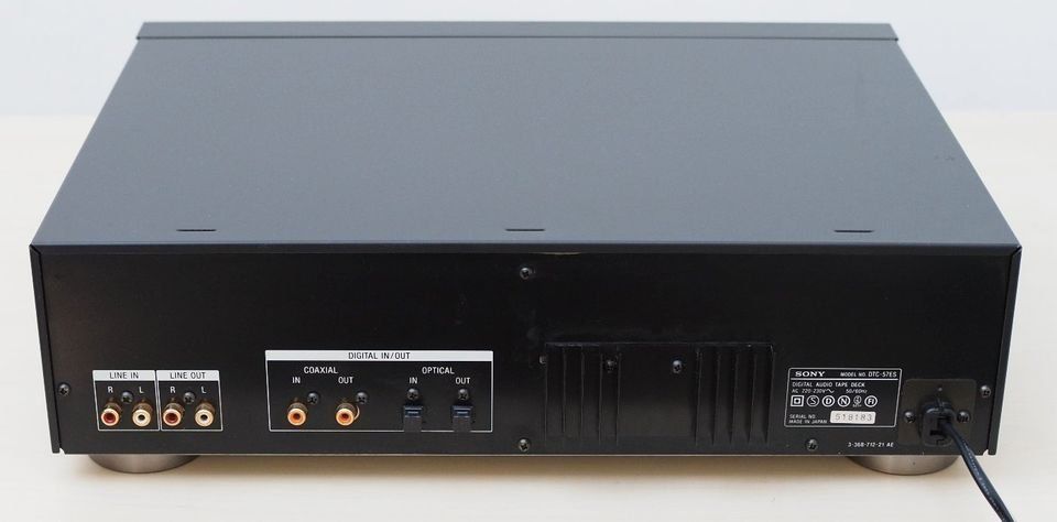 SONY DTC-57ES Esprit DAT-Rekorder Toppzustand nahezu MINT