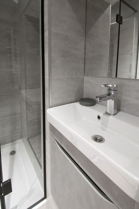 Подобово, погодинно. Комфортна  квартира у центрі біля Оперного театру