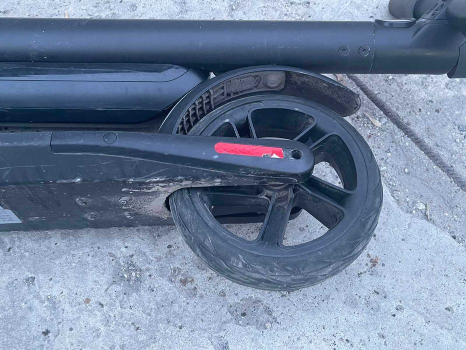 Електросамокат ninebot es2  segway найбот