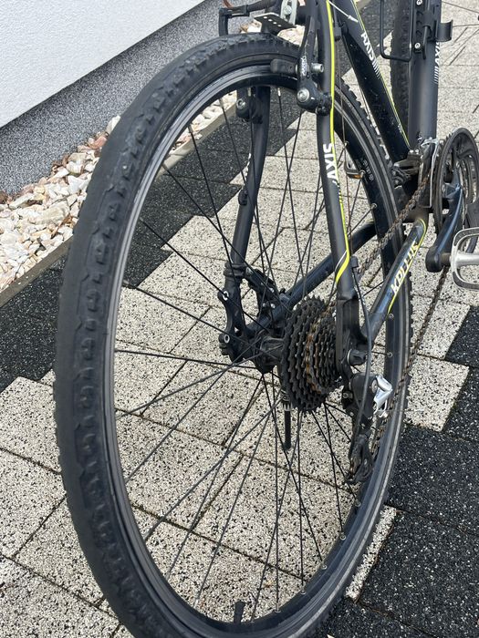 Rower KELLYS AXIS – lekki, wygodny, gotowy do jazdy