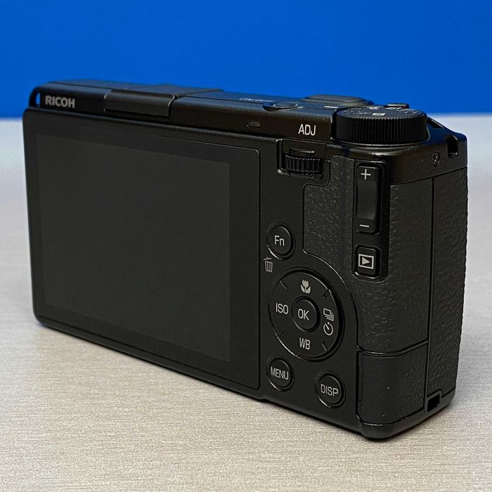 Ricoh GR IV (25.7MP) - NOVA - 3 ANOS DE GARANTIA