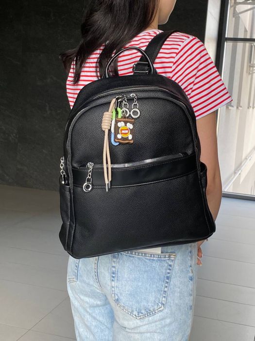 Рюкзак жіночий чорний