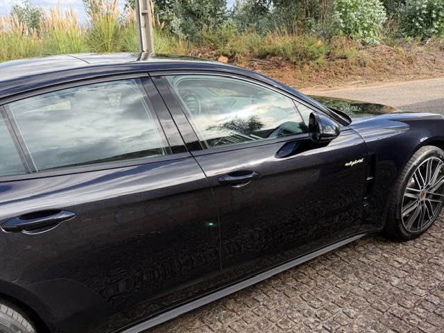 Porche Panamera 4 Hibrido