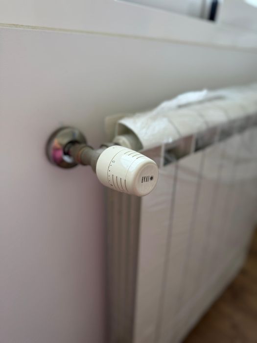 Radiador de aquecimento central — 6 Elementos — NUNCA USADO