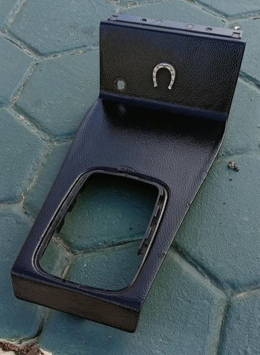 W115 consola central