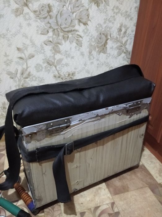 Ящик для зимней рыбалки