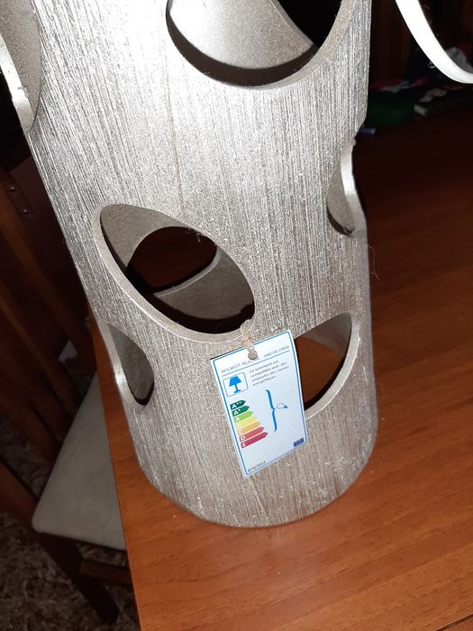 Floor or table lamp425286640873000962