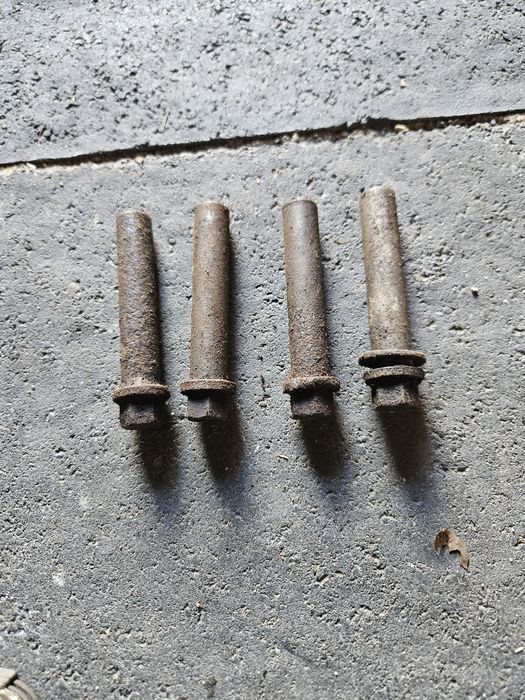 Junak m10 śruby mocowania głowicy