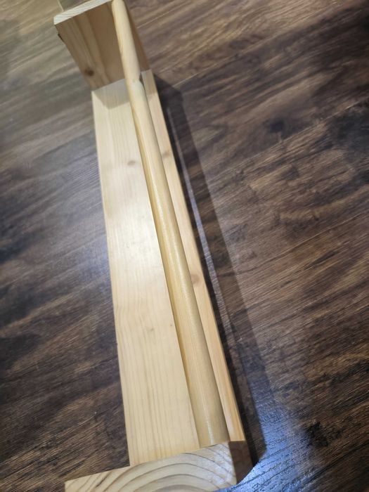 Półka na książki drewniana 55cm długości
