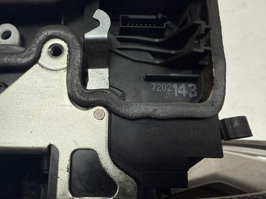 Замок дверей BMW