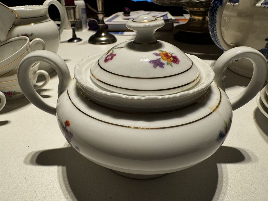 Vista Alegre Coffee Set436107335079055361