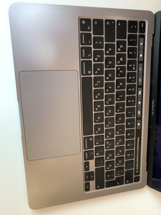 Macbook pro M1 (2020) 8/256