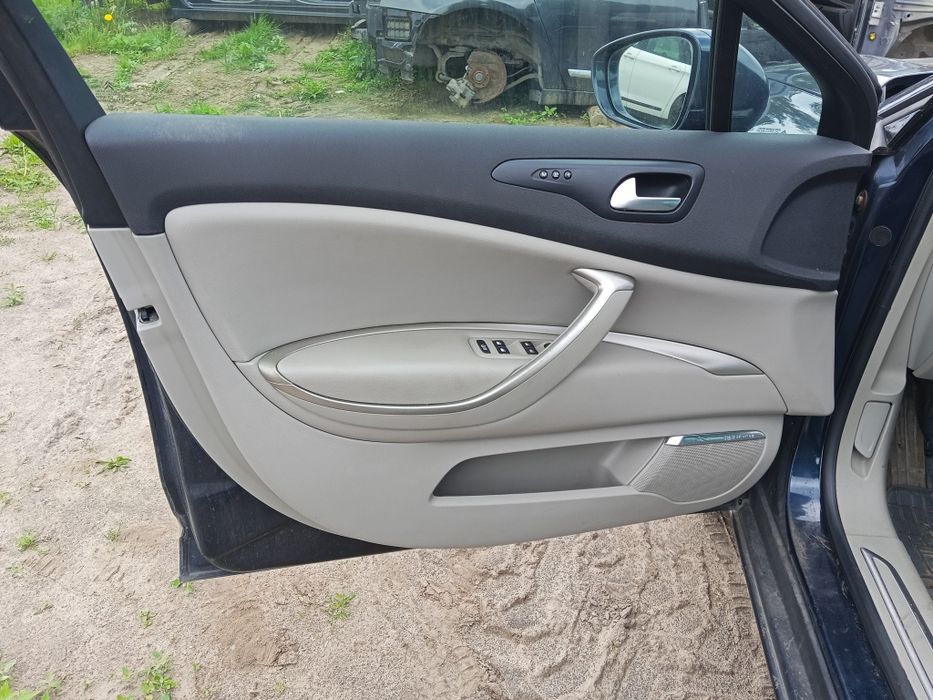Boczek drzwi lewy przód Citroen C5 x7 III