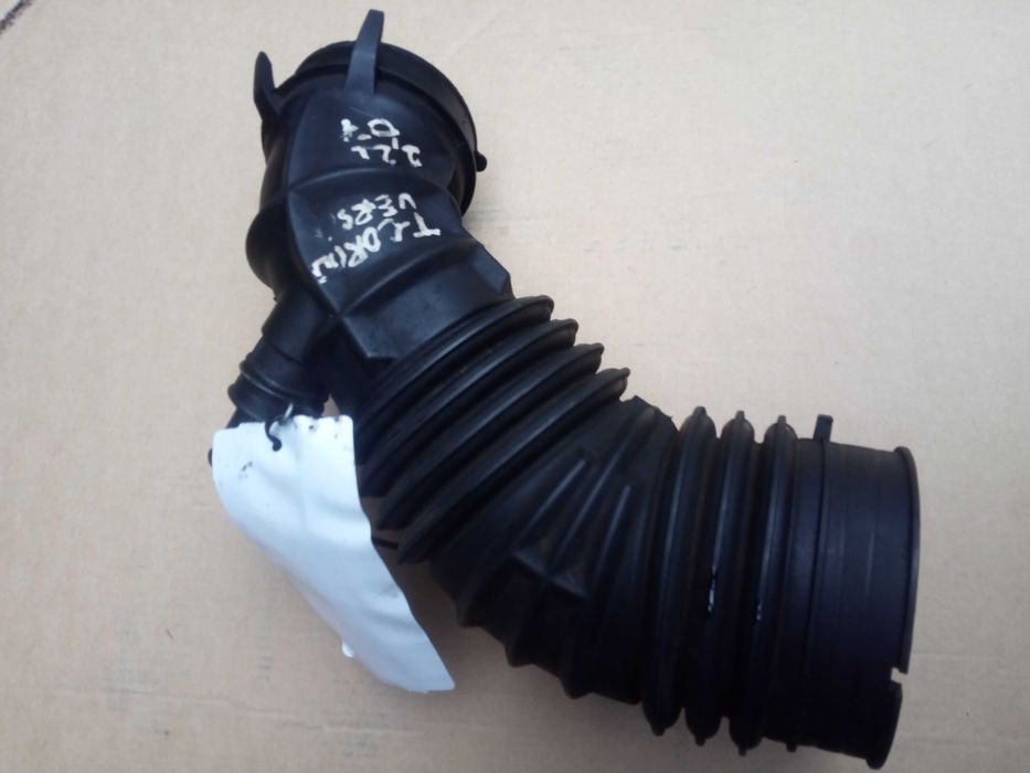 TOYOTA AVENSIS T25 2,0 06-08  126km 2,2   150-177km rura turbiny