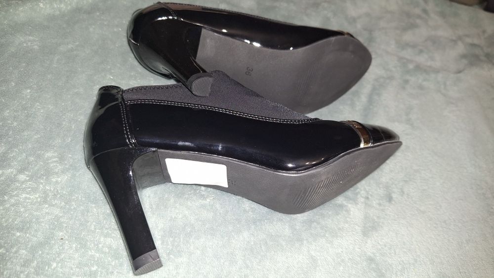 Nowe damskie czarne buty na obcasie 36 24cm botki