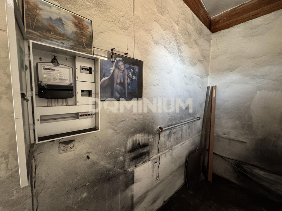 Магазин + офіси + склад, 520 м², прохідне місце,м.Виноградів