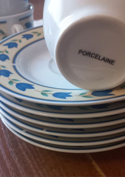 Filiżanki szkło I porcelana