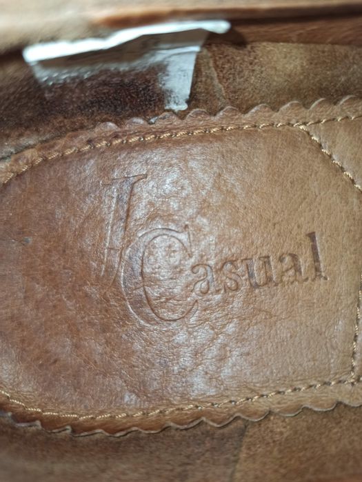 Sapatos castanho claro  camurça tam35 marca: J casual