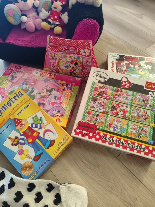 Myszka Miki fotel puzzle ,maskotki