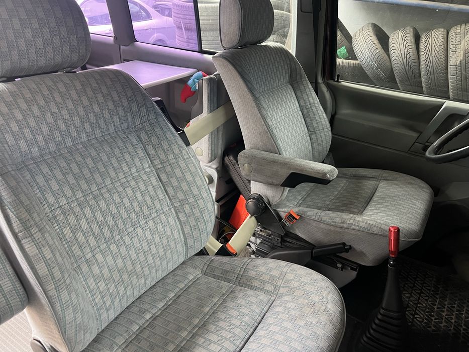 Volskwagen T4 Multivan 2.4 D