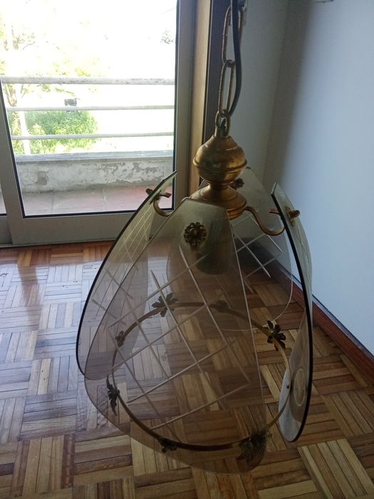 Vendo 3 candeeiros iguais antigos em bom estado