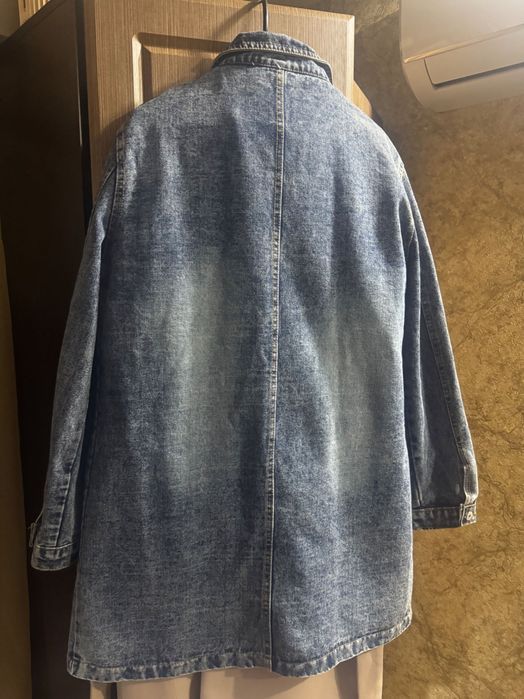 Жіночий джинсовий піджак