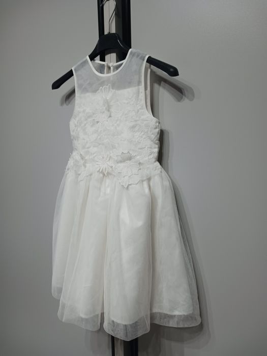 Sukienka okolicznościowa rozm. 134 / nowa