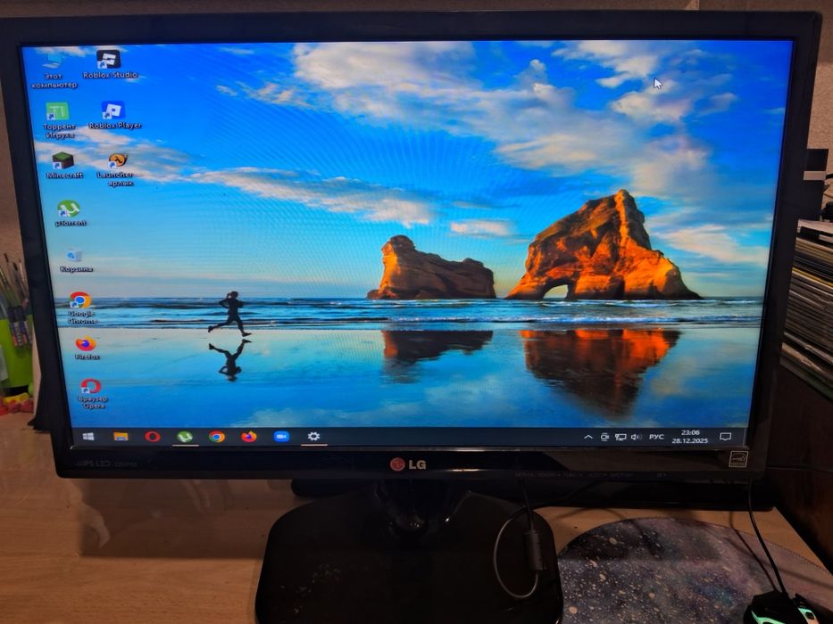 Продам Монітор  LG 22MP55A-P 22"