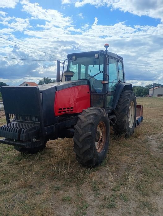 Valtra Valmet 8000