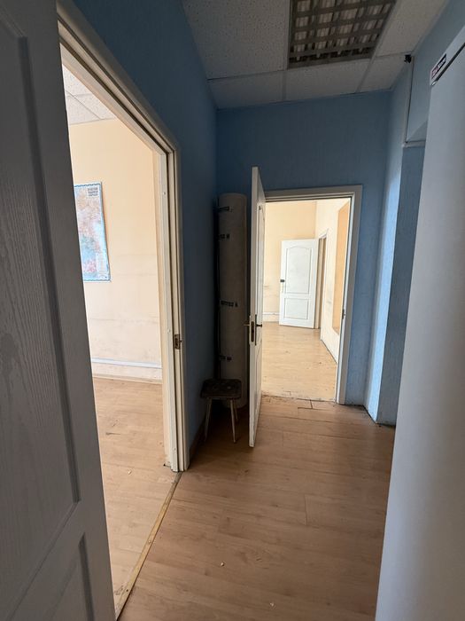 Продам 3к квартиру. Центр, сталінка