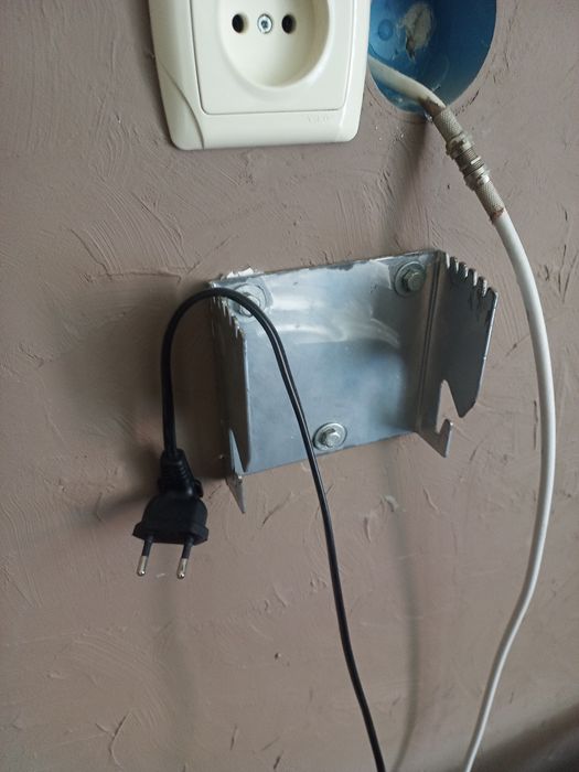 Продам телевізор kivi 32"