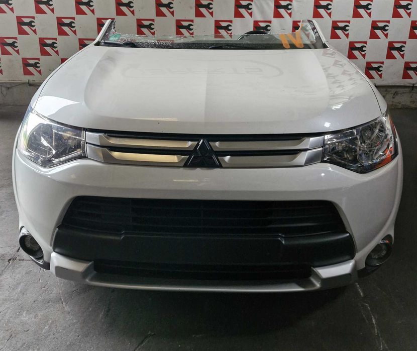 Frente Completa Mitsubishi Outlander 2.2 DiD 2015 #E03