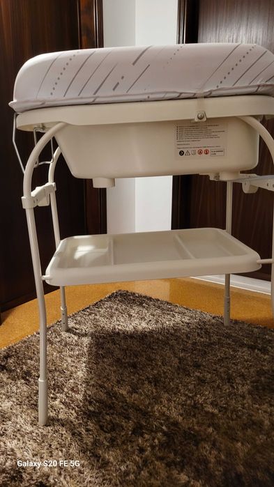 Trocador com banheira