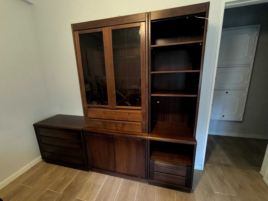 Móvel de sala em mogno, em bom estado