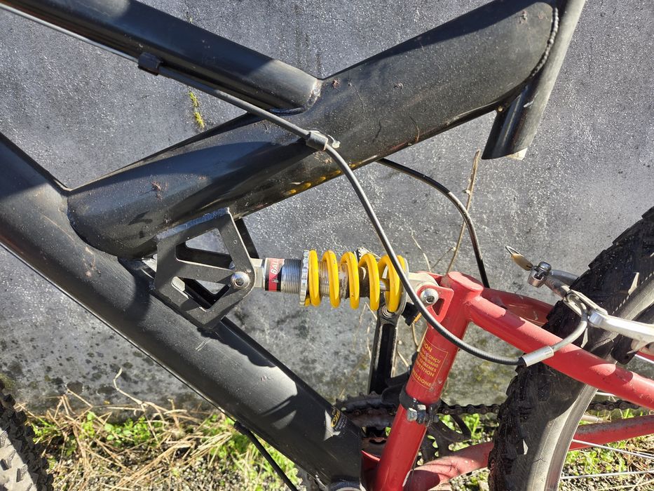 Bicleta "vintage" Btt  suspensão total anos 80 roda  26"