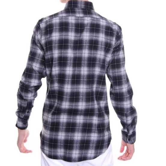 новая мужская рубашка с длинным рукавом