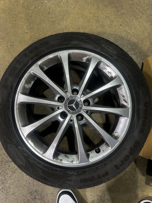 Mercedes benz Jantes originais 17” com pneus