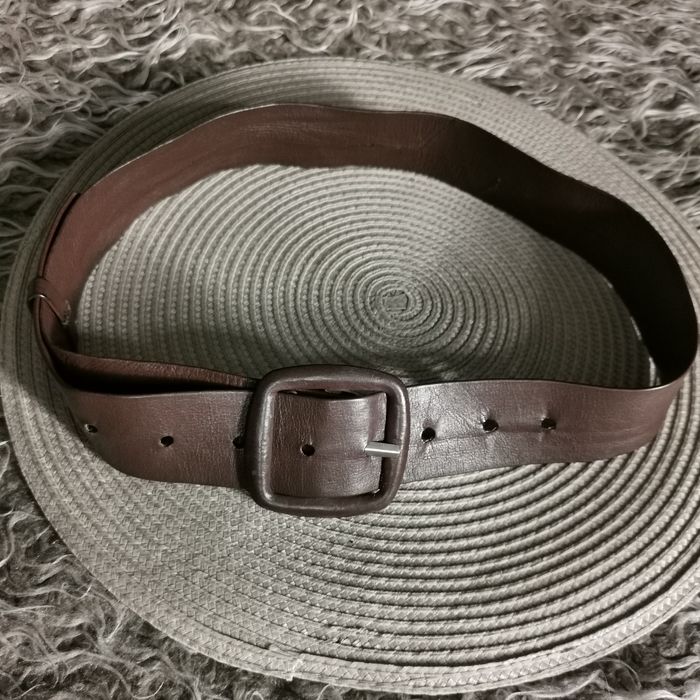 Pasek skórzany brązowy  damski, długość 92 cm