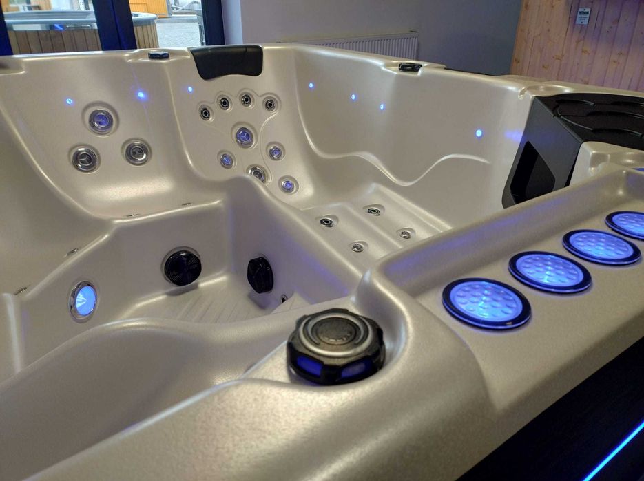 Jacuzzi Ogrodowe 220x220 cm
