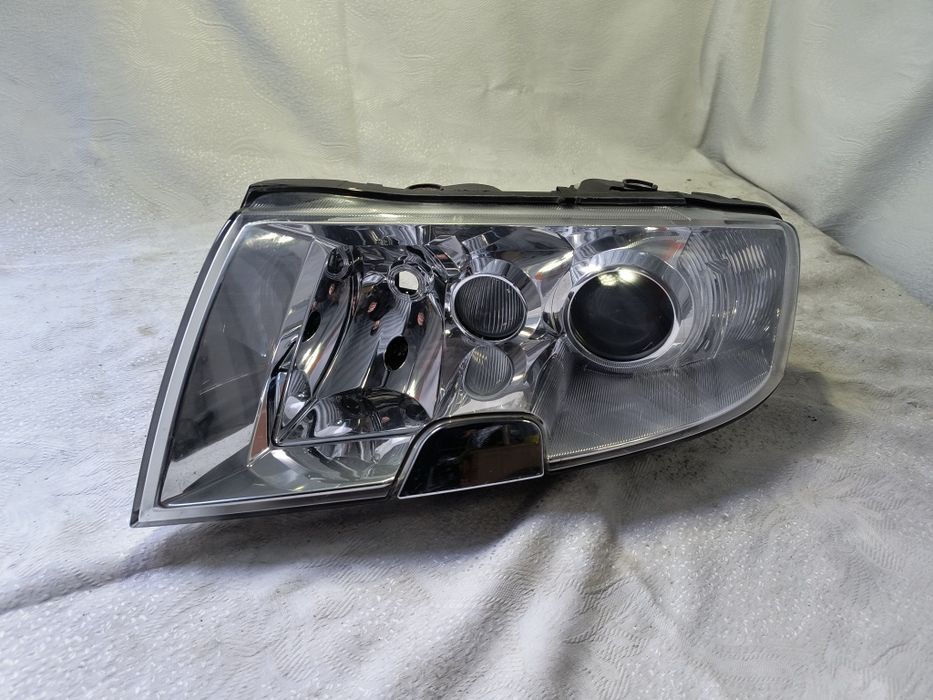 Lampa lewa Skoda Superb I 1 Europa reflektor przedni