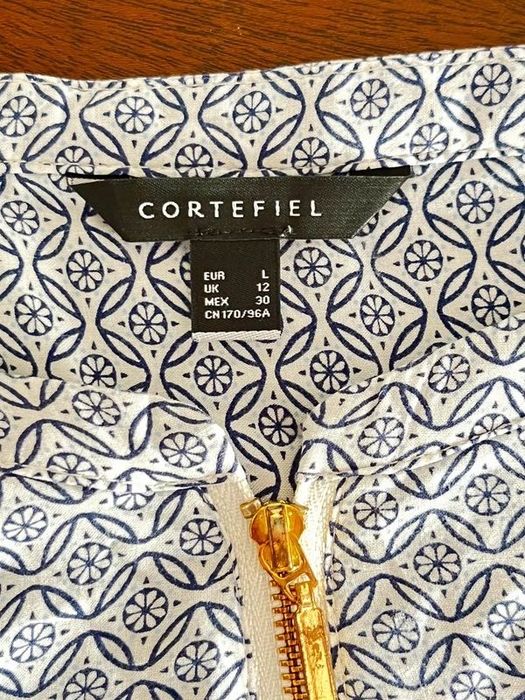 Camisa Cortefiel Branca com padrão azul marinho L