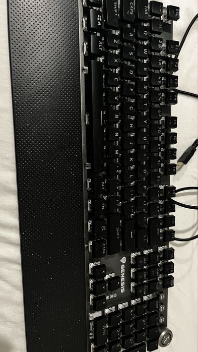 Klawiatura podświetlana Genesis Thor 401 RGB